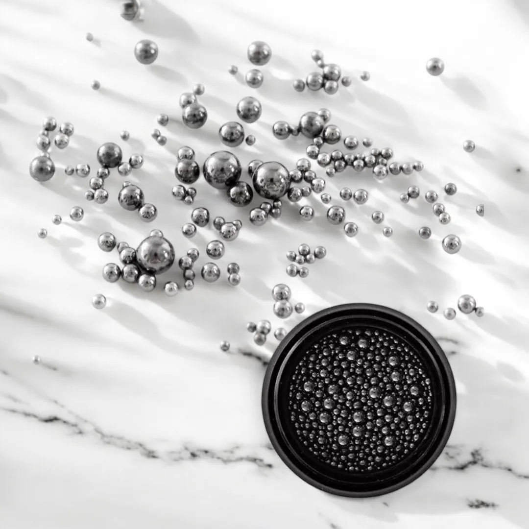 Nailgel szórógyöngy vegyes méret 16g - Fekete